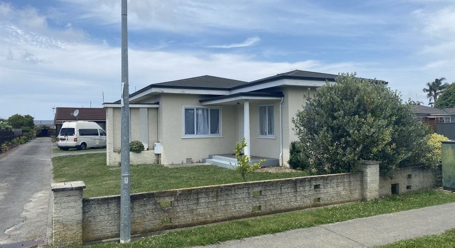  at 1/4 King Street, Taradale, Napier, Hawke's Bay