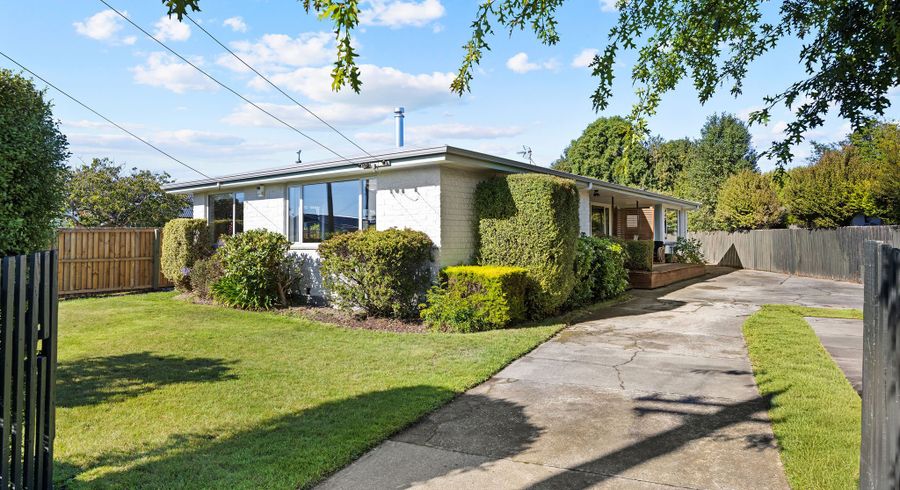  at 39 Martbern Crescent, Bishopdale, Christchurch City, Canterbury