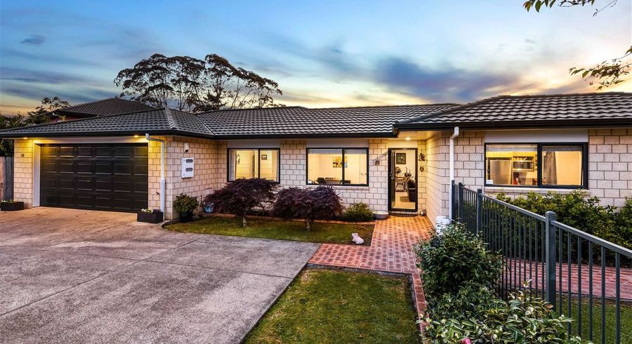  at 68 South Kensington Way, Henderson, Waitakere City, Auckland