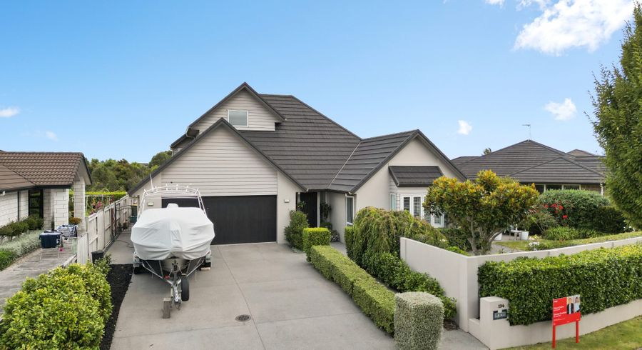  at 194 Saint James Drive, Huntington, Hamilton, Waikato