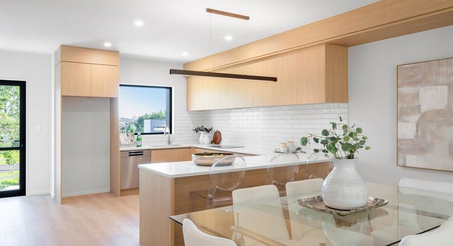  at 9 Rengarenga Rise, Fairview Heights, North Shore City, Auckland