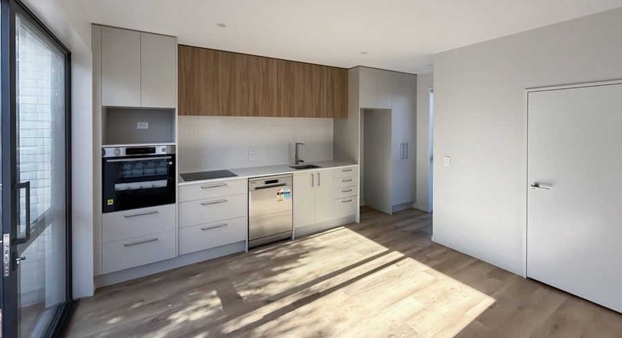  at 1/33 Russell Street, Linwood, Christchurch City, Canterbury