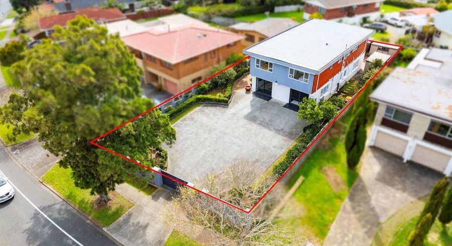  at 84 Gossamer Drive, Pakuranga Heights, Manukau City, Auckland