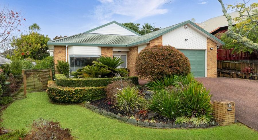  at 6 Perendale Close, Somerville, Manukau City, Auckland