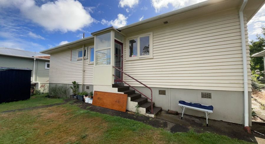  at 51 Essex Street, Vogeltown, New Plymouth, Taranaki