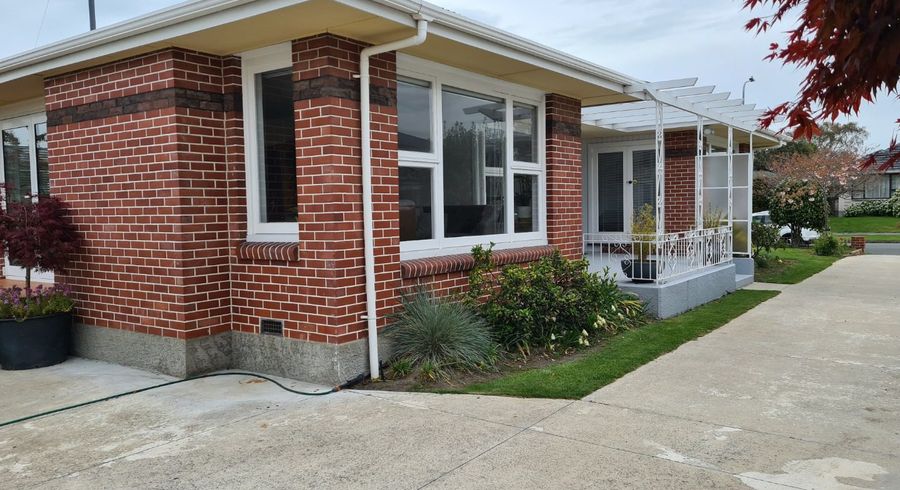  at 33 Toorak Avenue, Avonhead, Christchurch City, Canterbury