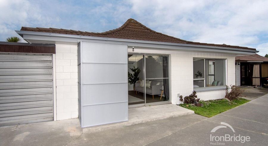  at 2/18 Hardy Street, New Brighton, Christchurch City, Canterbury