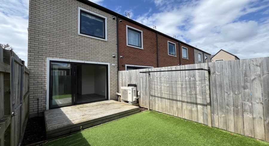  at 5/137 Hall Avenue, Mangere, Manukau City, Auckland