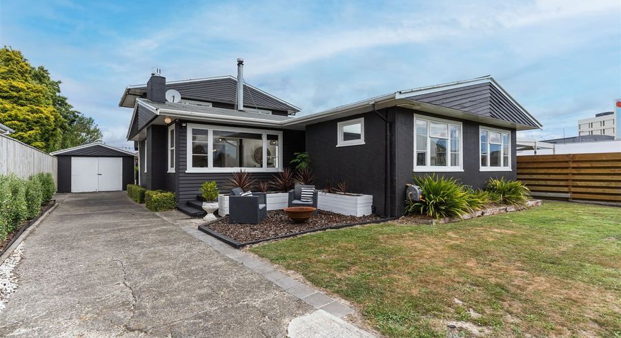  at 6 Newhaven Place, Roslyn, Palmerston North
