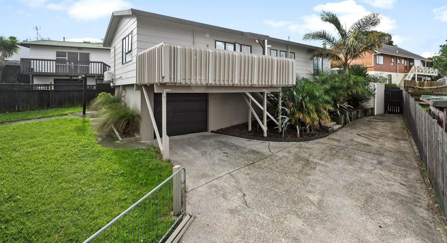  at 2/332 Whangaparaoa Road, Stanmore Bay, Rodney, Auckland