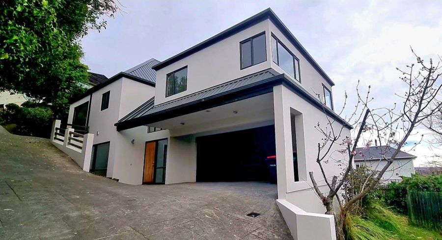  at 8 Merlewood Avenue, Cashmere, Christchurch City, Canterbury