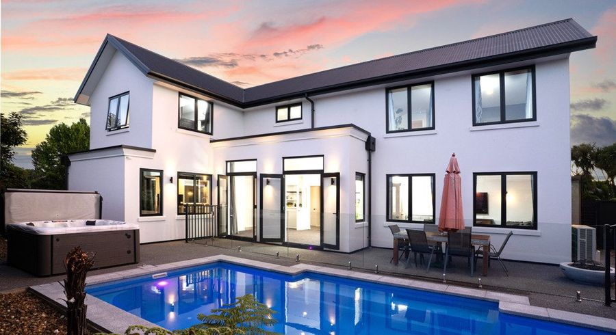  at 9 Oaktree Lane, Bishopdale, Christchurch City, Canterbury