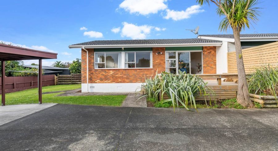  at 1/11 Sunnypark Avenue, Papakura, Papakura, Auckland