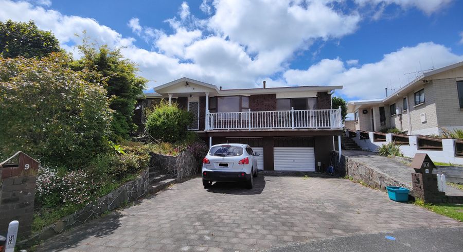  at 11 Homestead Place, Glenview, Hamilton, Waikato