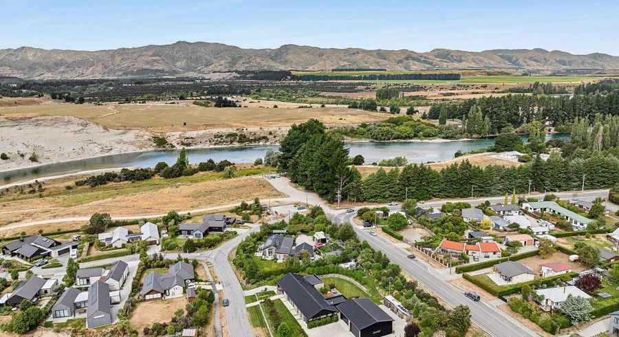  at 3 Hikuwai Drive, Wanaka, Wanaka, Otago