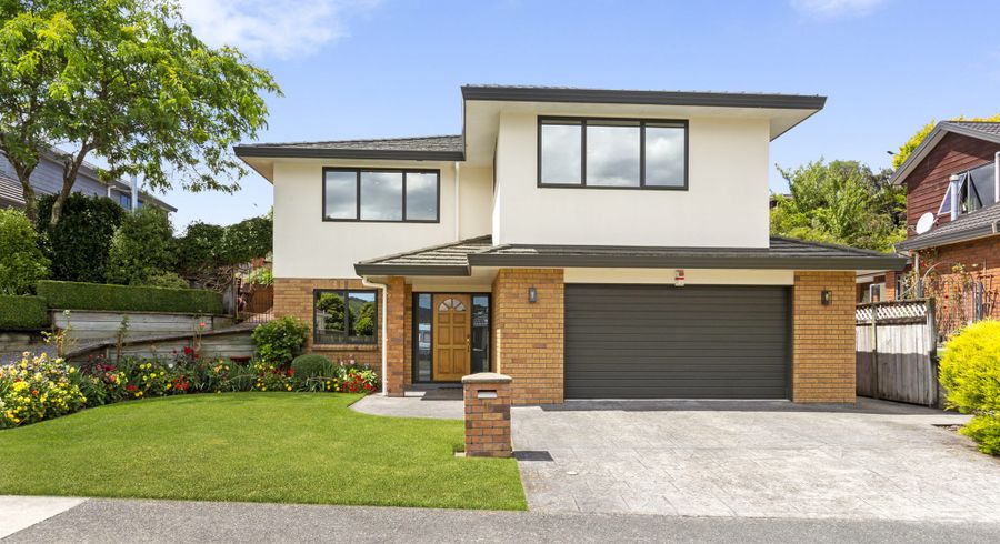  at 18 Clearwater Terrace, Brown Owl, Upper Hutt