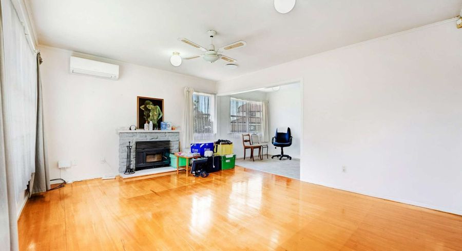  at 27 Kairanga Street, Mangere East, Manukau City, Auckland