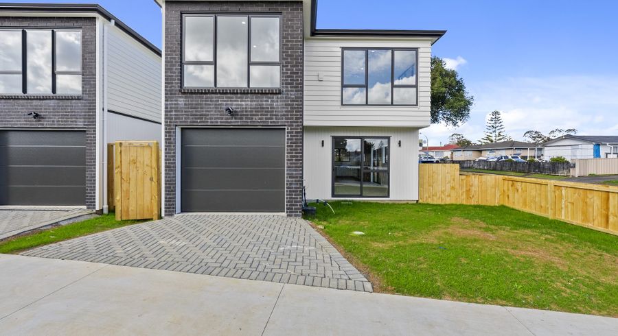  at 8A Neems Place, Manurewa, Manukau City, Auckland