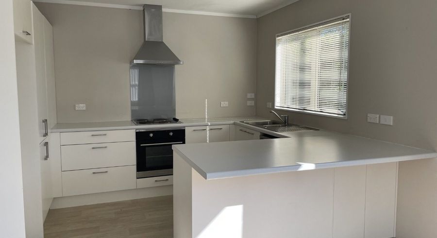  at 96A Hutchinsons Road, Bucklands Beach, Manukau City, Auckland