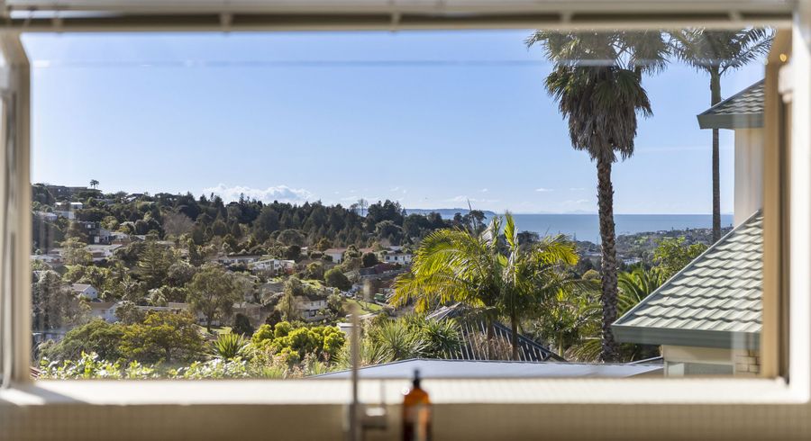  at 14 Wentwood Place, Torbay, North Shore City, Auckland
