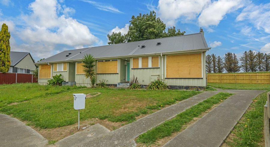  at 23 and 25 Stephens Crescent, Highbury, Palmerston North, Manawatu / Whanganui