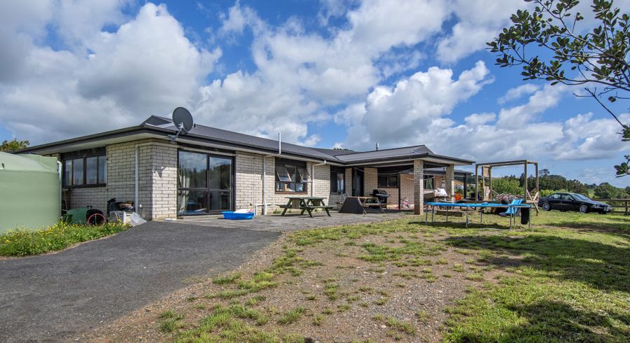  at 32 Tudehope Road, Kamo