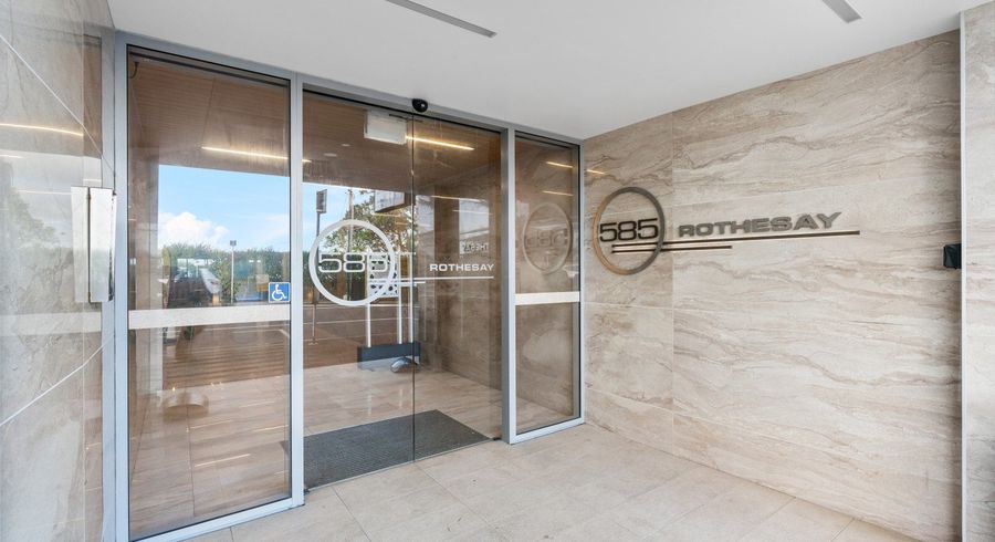  at G06/585 Beach Road, Rothesay Bay, North Shore City, Auckland