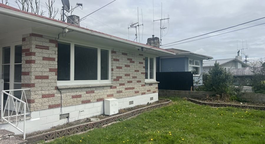  at 15 Yorkshire St, Silverdale, Hamilton, Waikato