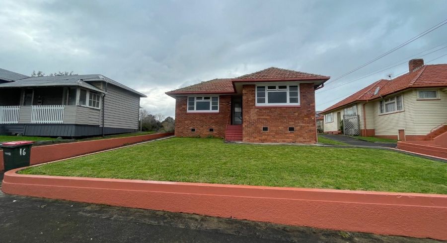  at 4/16 Pukeiti Road, Otahuhu, Auckland City, Auckland