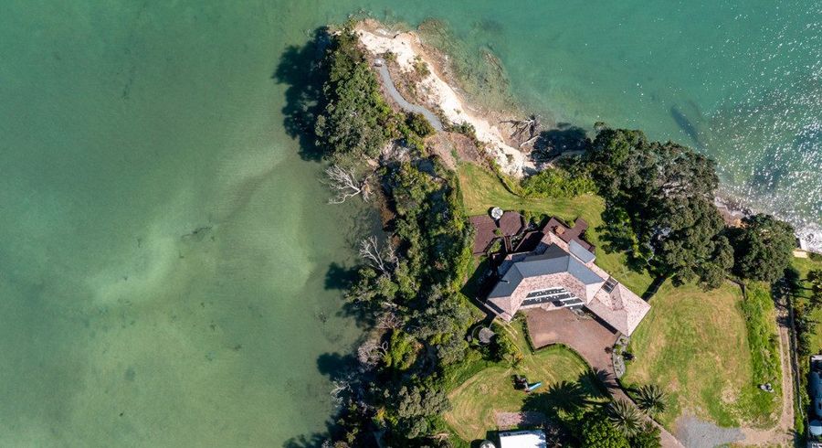  at 37 Hawke Crescent, Beachlands, Manukau City, Auckland