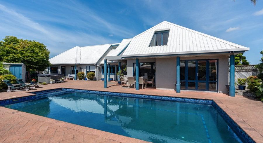  at 5 Earls Court, Hillcrest, Hamilton, Waikato