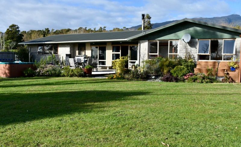  at 92 Beach Road, Fairdown, Westport