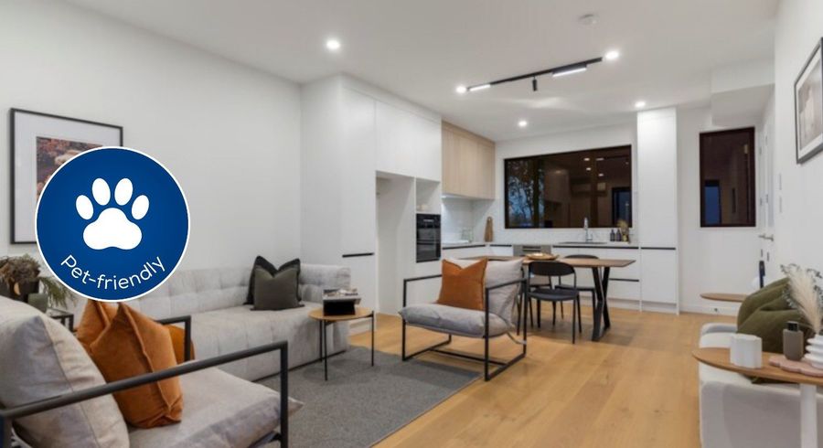  at 4/11 Huia Road, Point Chevalier, Auckland City, Auckland