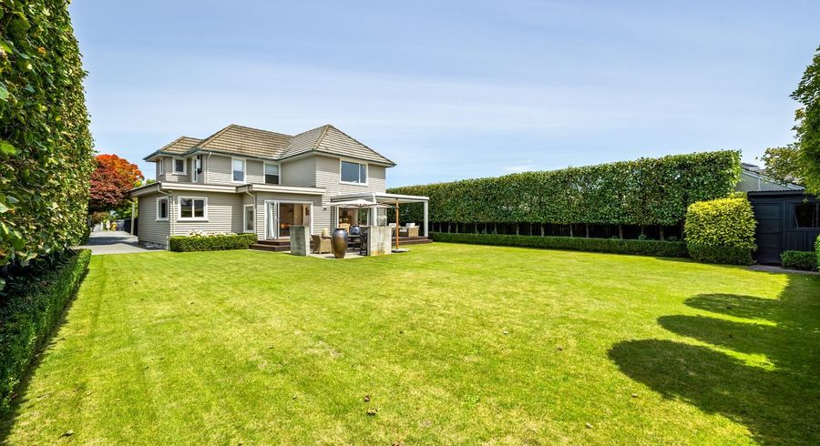  at 118 Hamilton Avenue, Fendalton, Christchurch City, Canterbury