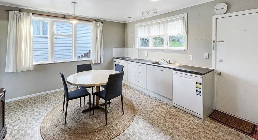  at 15 Anthony Street, Tawa, Wellington, Wellington