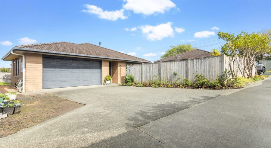  at 53 Makora Road, Massey, Waitakere City, Auckland