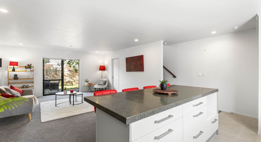  at 3 Elwarth Way, Ranui, Waitakere City, Auckland