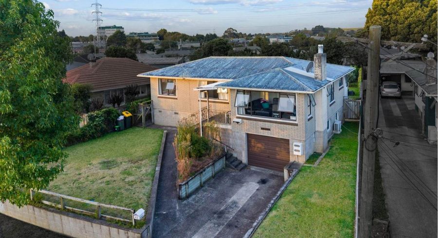  at 43 Clayton Avenue, Otara, Auckland