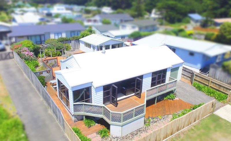  at 4 Rangitane Grove, Waitarere Beach, Levin