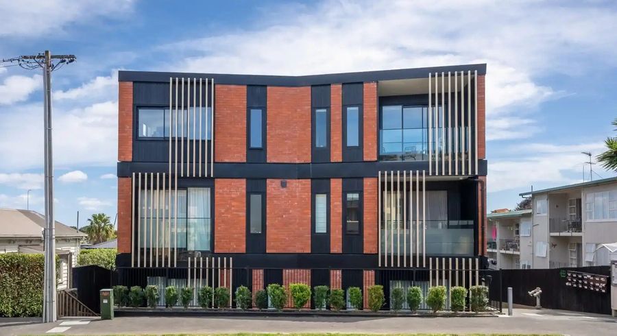  at 109/25 View Road, Mount Eden, Auckland