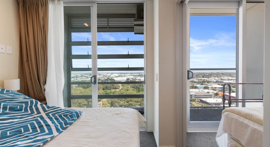  at 1601/17 Amersham Way, Manukau, Manukau City, Auckland