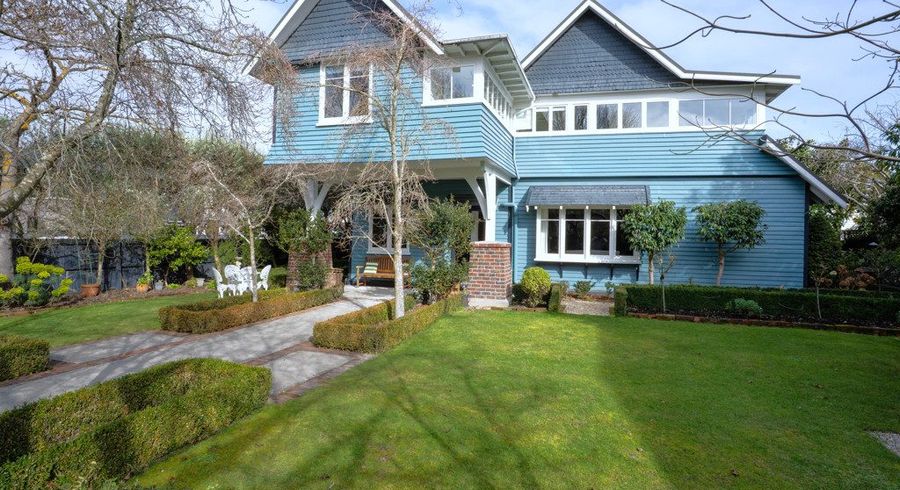  at 27 McDougall Avenue, St. Albans, Christchurch City, Canterbury
