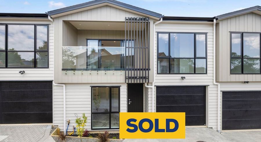  at 11B Merida Place, Unsworth Heights, North Shore City, Auckland