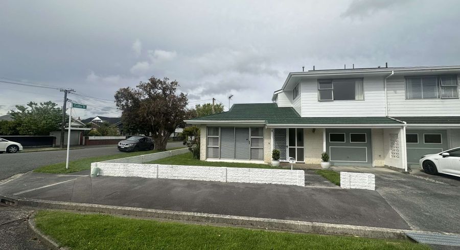  at 1/2 Cudby Street, Woburn, Lower Hutt