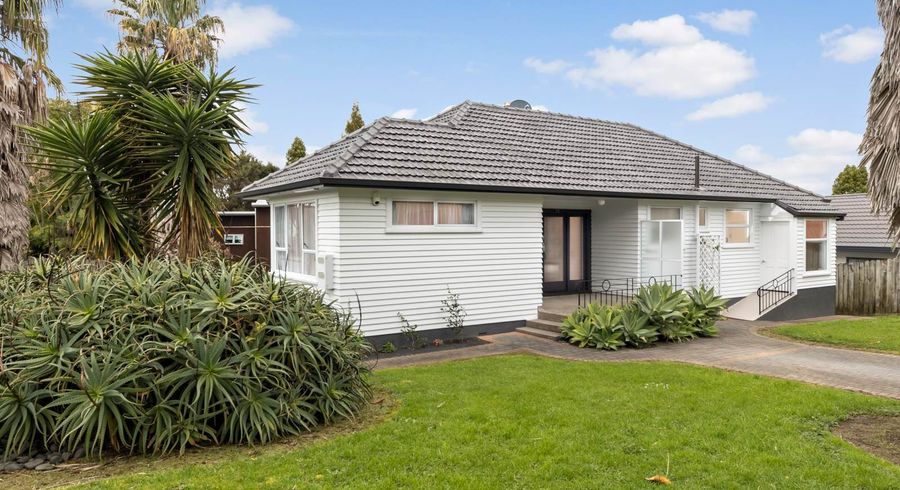  at 77 Colwill Road, Massey, Auckland