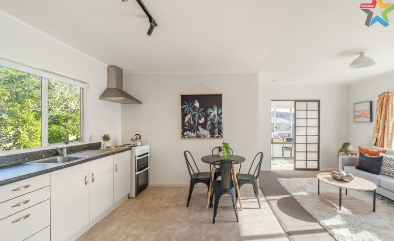  at 2/83 Wainuiomata Road, Wainuiomata, Lower Hutt