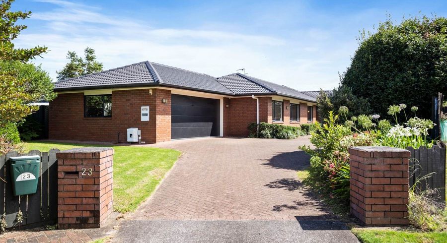  at 23 Moss Crescent, Takanini, Auckland