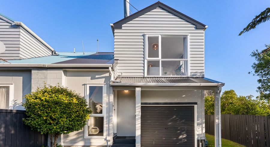  at 17B Colchester Crescent, Newlands, Wellington, Wellington