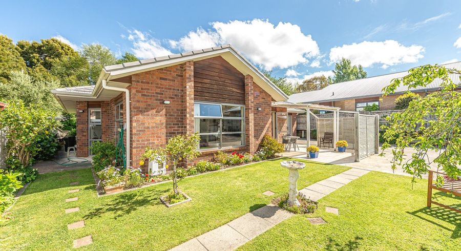  at 27 Lithgow Drive, Otamatea, Whanganui