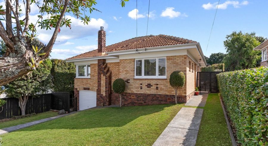  at 8 Viewland Avenue, Onehunga, Auckland City, Auckland